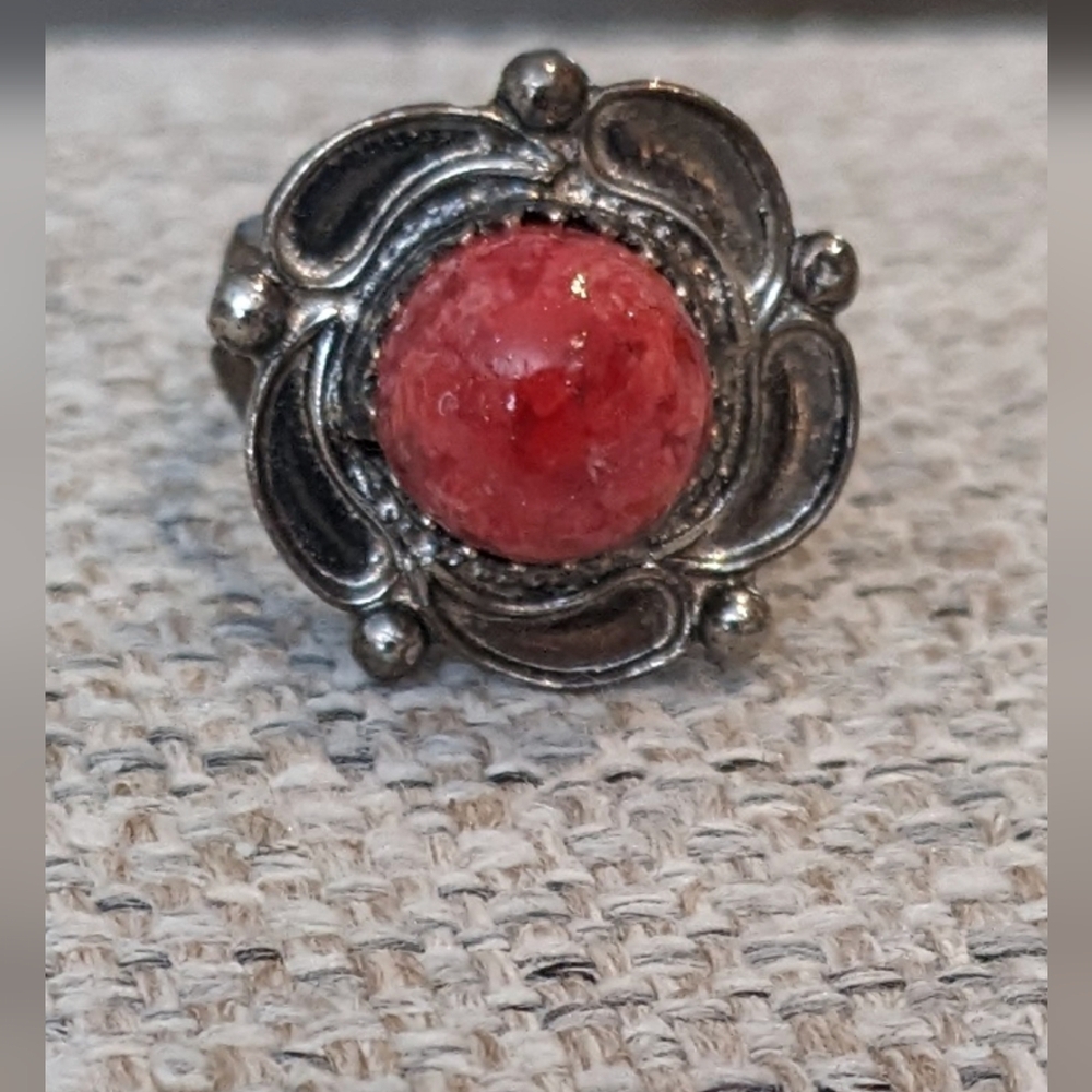 Elegant Silver and Red Floral Cocktail Statement Jewelry Ring